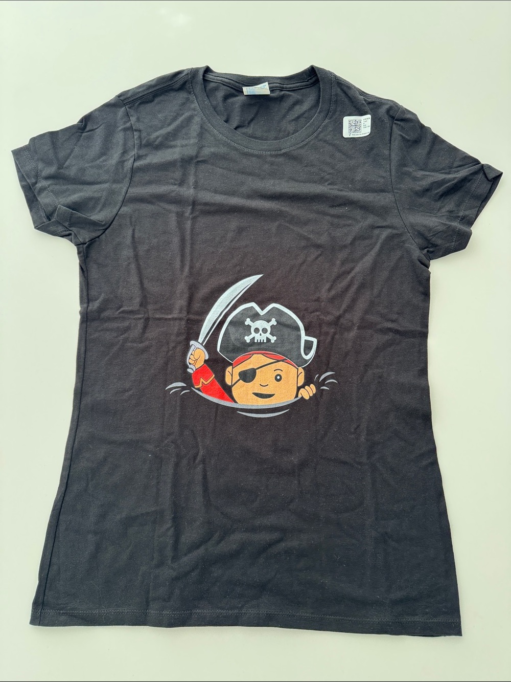 Women Black Pirate Graphic Tee - Unbranded, S